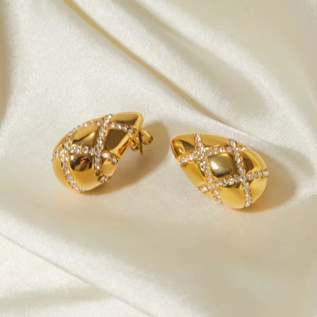 Water Drop Studded Earrings